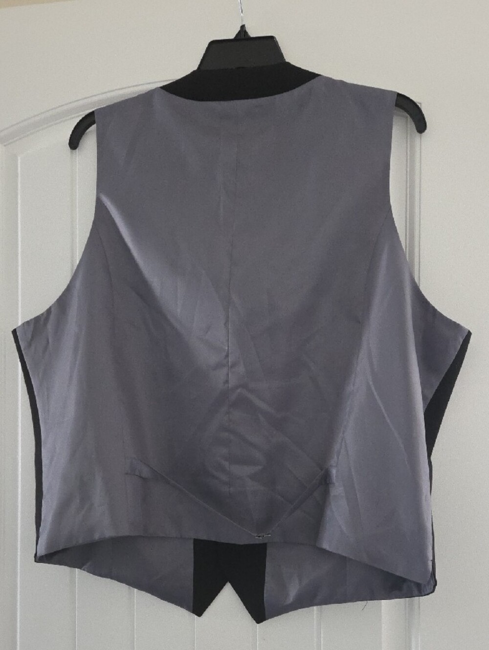 Black Graphic Patch & Safety Pin Embellished Vest - Picture 4 of 4